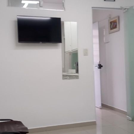 Suite Estudio Office No Coracao Do Gonzaga Em Santos Ngoại thất bức ảnh
